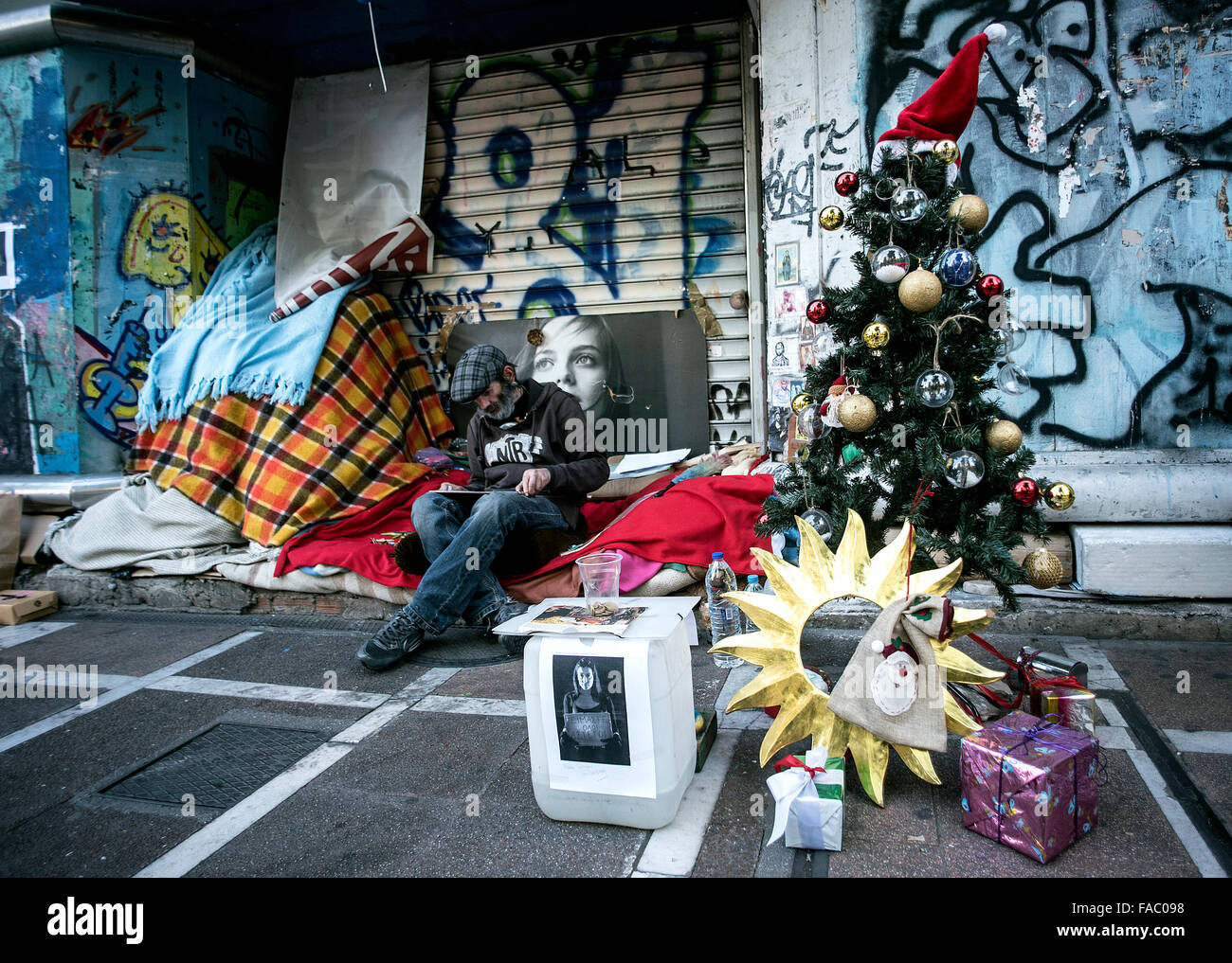 Homeless christmas hires stock photography and images Alamy