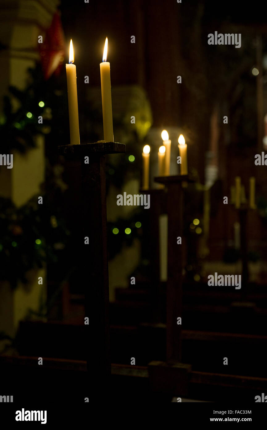 Midnight mass candle christmas hires stock photography and images Alamy