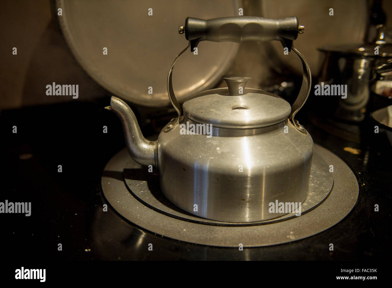 Aga kettle hires stock photography and images Alamy