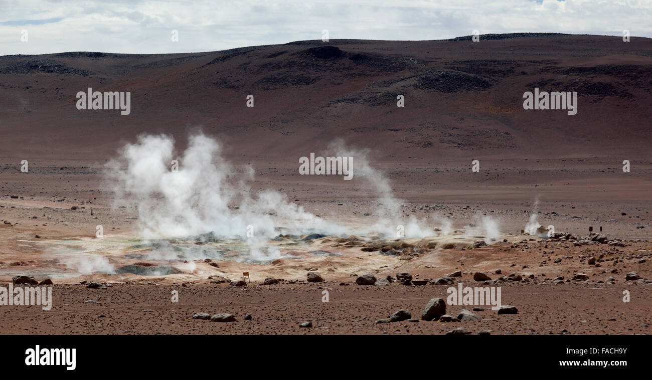 Sol de Mañana steam pools, geothermal field on the Bolivian Altiplano, Sur Lípez Province, Potosi Dept, Bolivia, South America Stock Photo