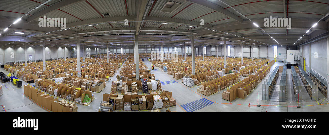 Pallet warehouse in the Amazon distribution center, press conference, Koblenz, Rhineland-Palatinate, Germany Stock Photo