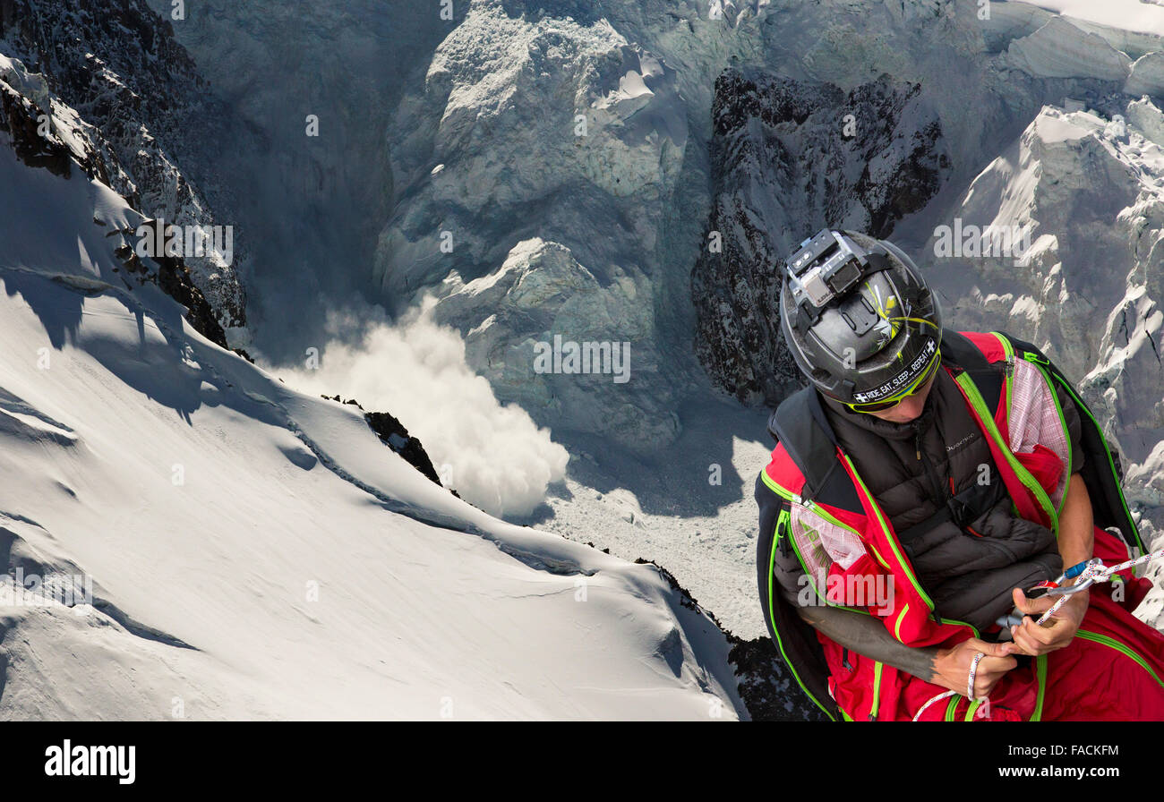 Avalanche control hi-res stock photography and images - Alamy