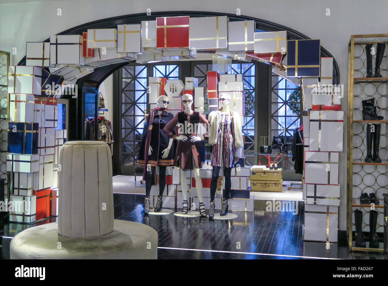 tommy hilfiger fifth avenue store