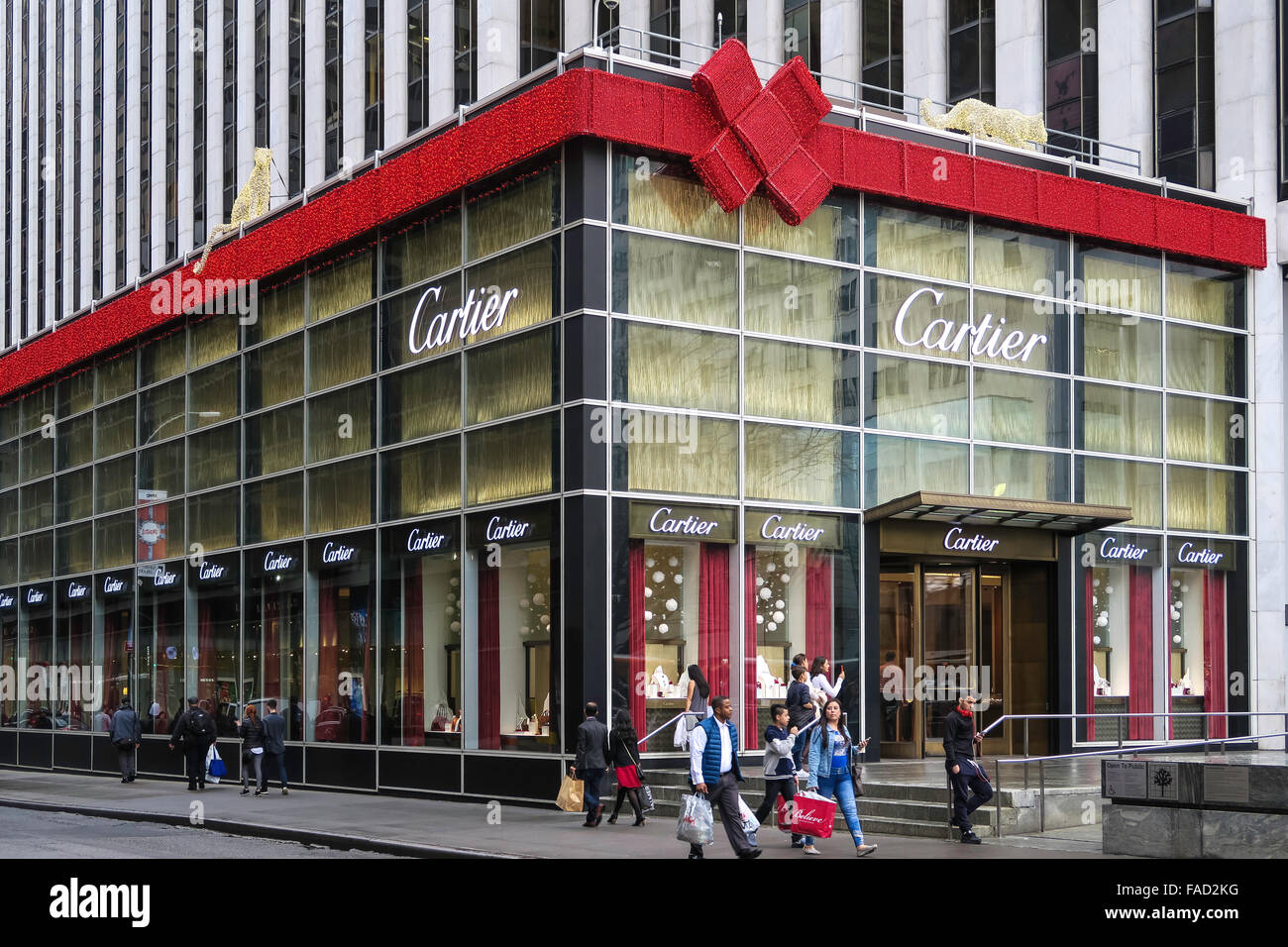 Cartier store front nyc hi-res stock photography and images - Alamy