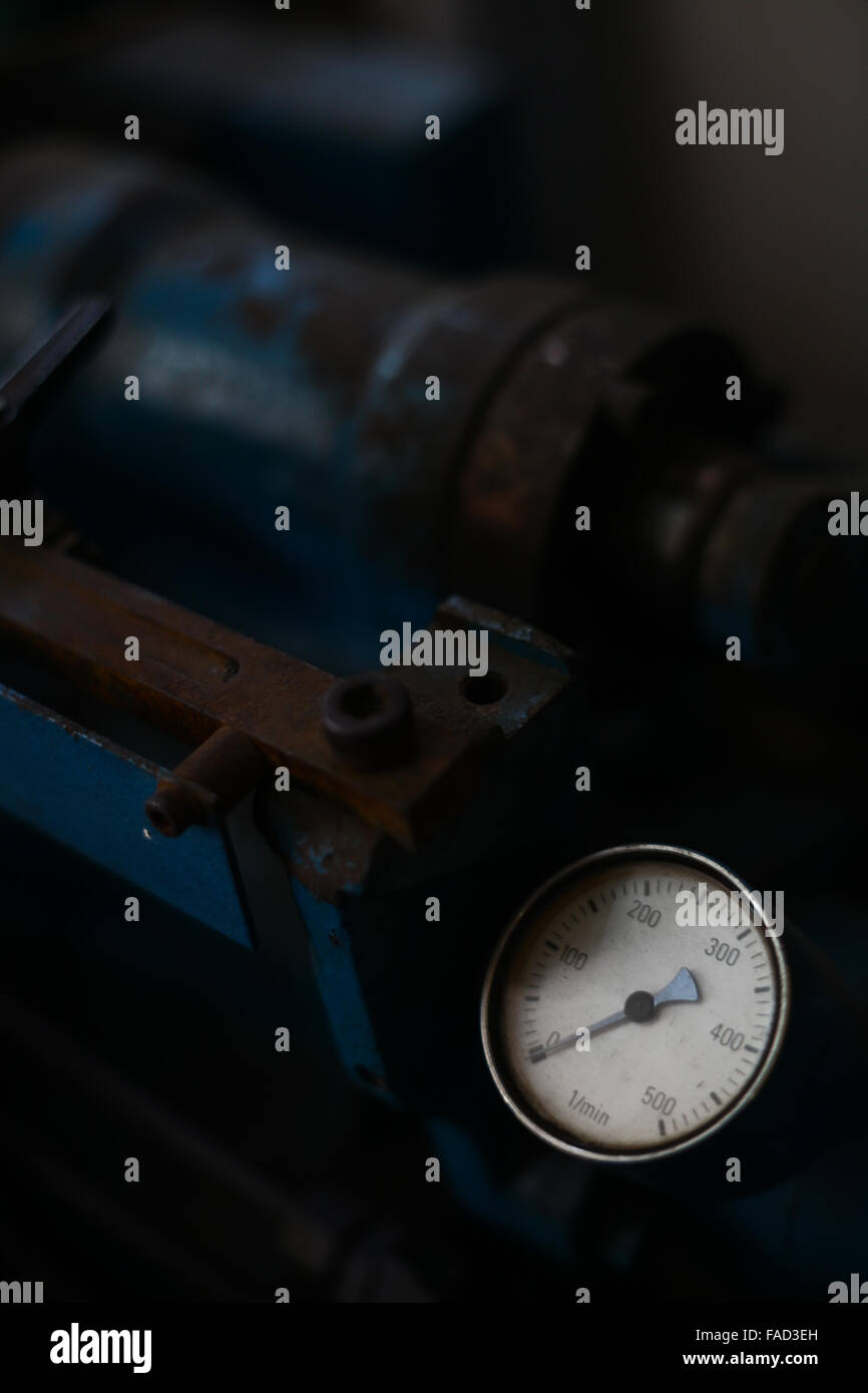 Color image of an old pressure gauge Stock Photo - Alamy
