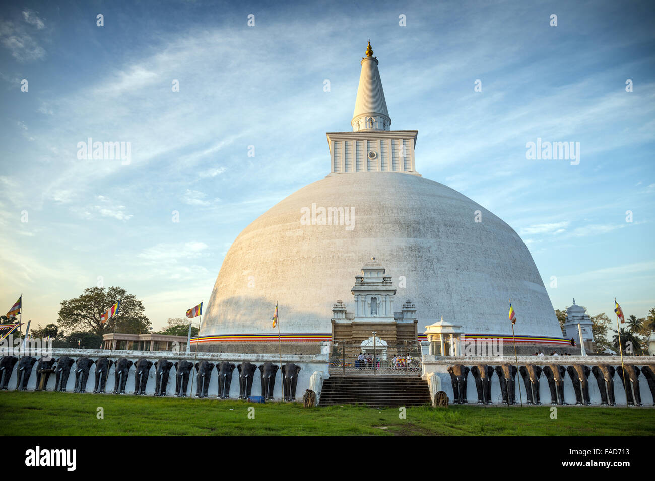 Ruvanvelisaya Dagoba, Sacred City of Anuradhapura, UNESCO World Heritage Site, North Central Province, Sri Lanka, Asia Stock Photo