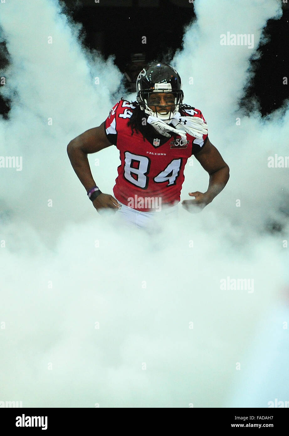 Atlanta, Georgia, USA. 27th Dec, 2015. Atlanta Falcons WR Roddy White (#84) in action during NFL game between Carolina Panthers and Atlanta Falcons in the Georgia Dome in Atlanta Georgia. The Atlanta Falcons won the game 20-13. Bill McGuire/CSM/Alamy Live News Stock Photo