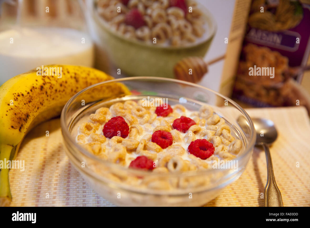 Cereal boxes kitchen hires stock photography and images Alamy