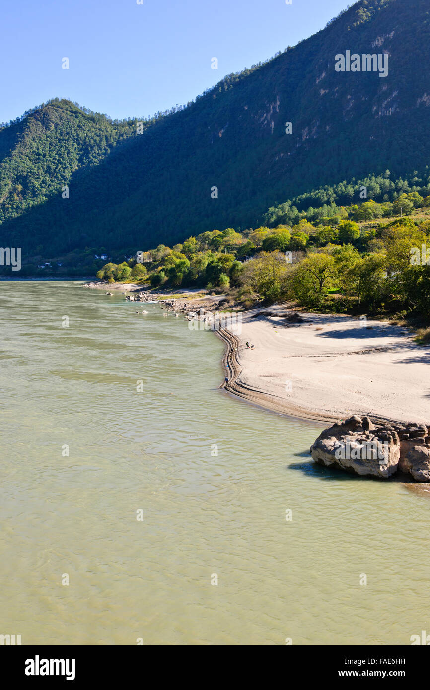 Jinsha Jiang River,Yangtze River,Road between Lijiang & Tacheng,Jade