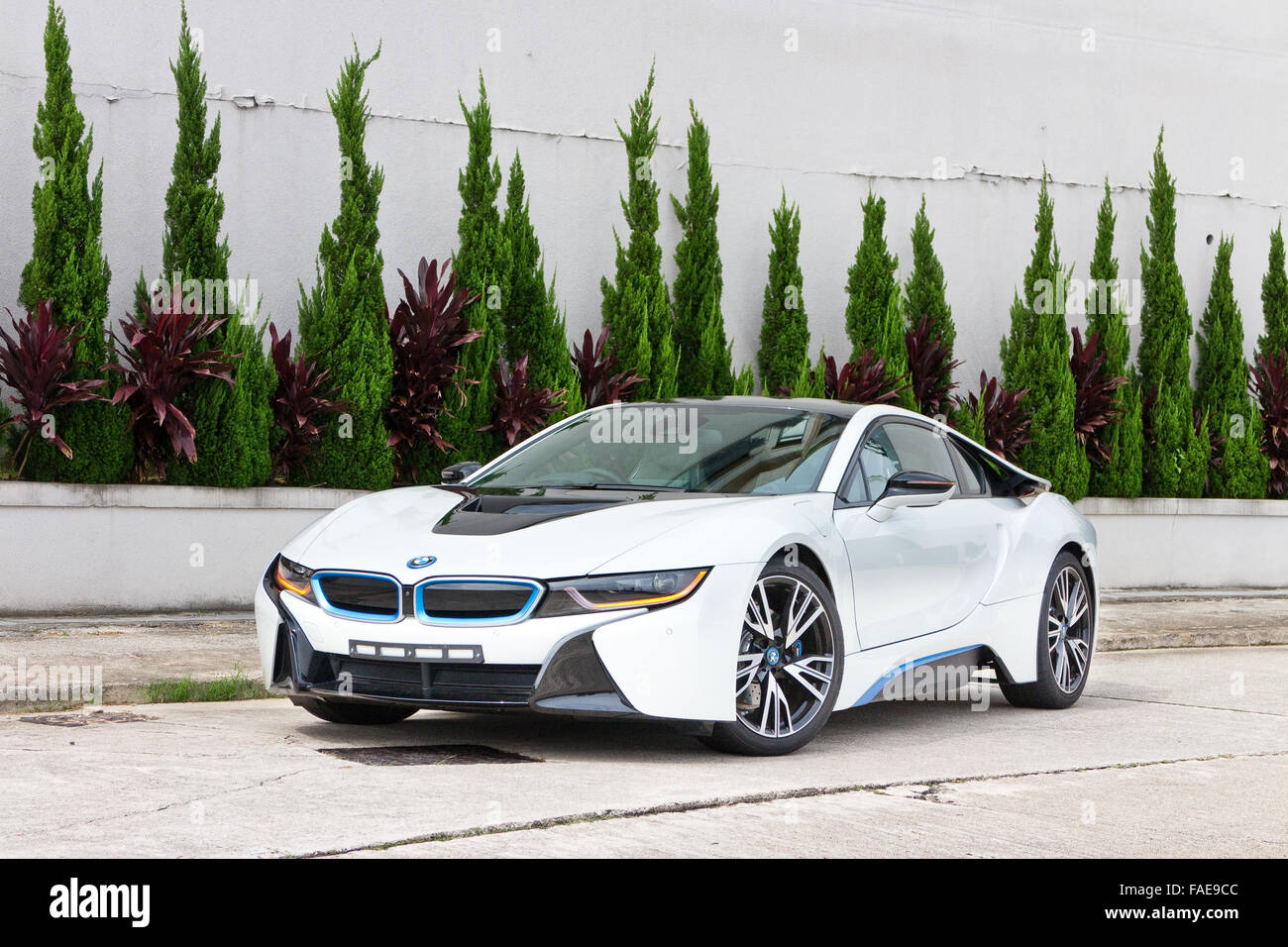 Bmw i8 hi-res stock photography and images - Alamy