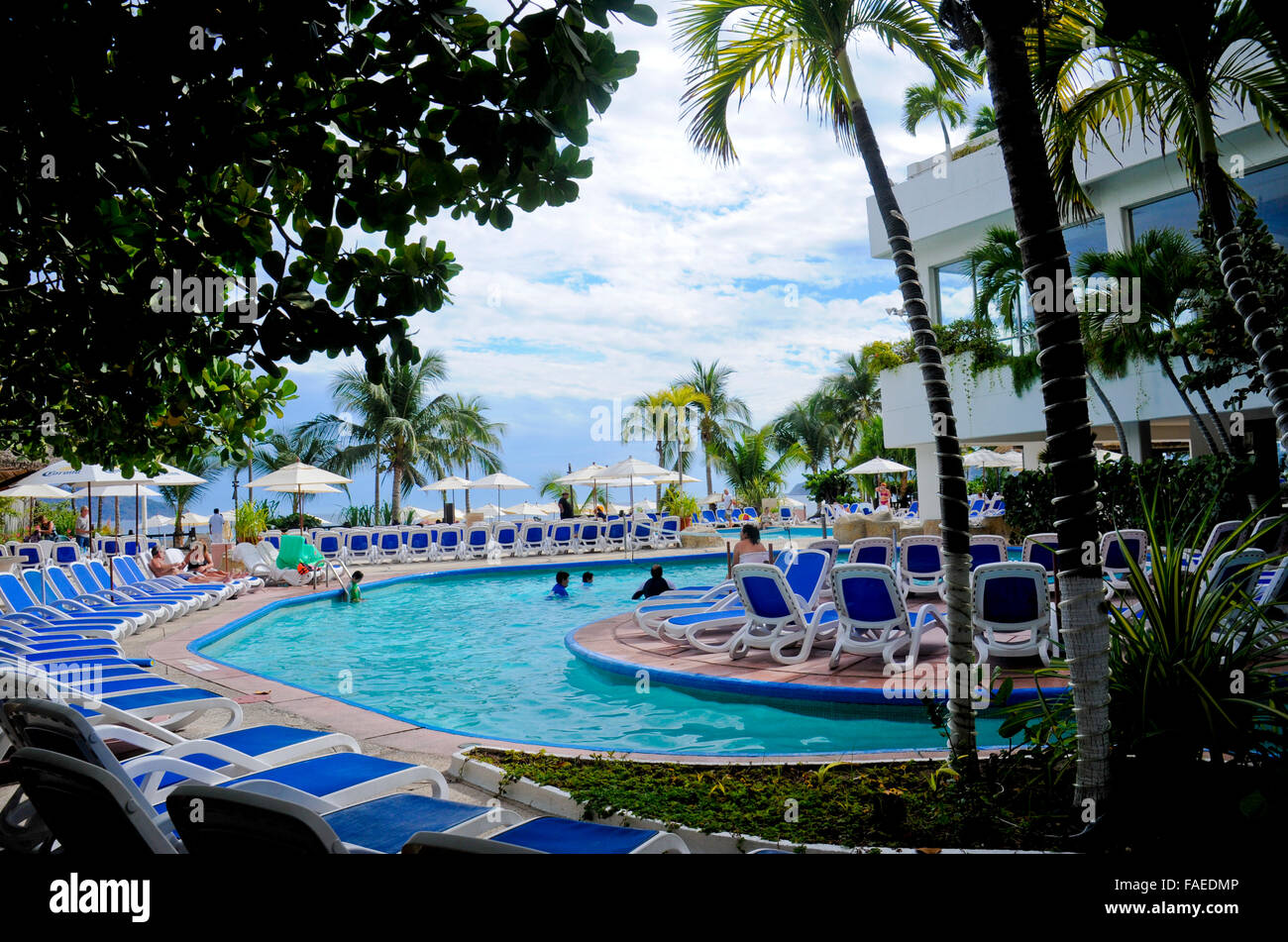 Pool area of the Crown Plaza Hotel in Acapulco, Mexico Stock Photo - Alamy Pool area of the Crown Plaza Hotel in Acapulco, Mexico Stock Photo - Alamy