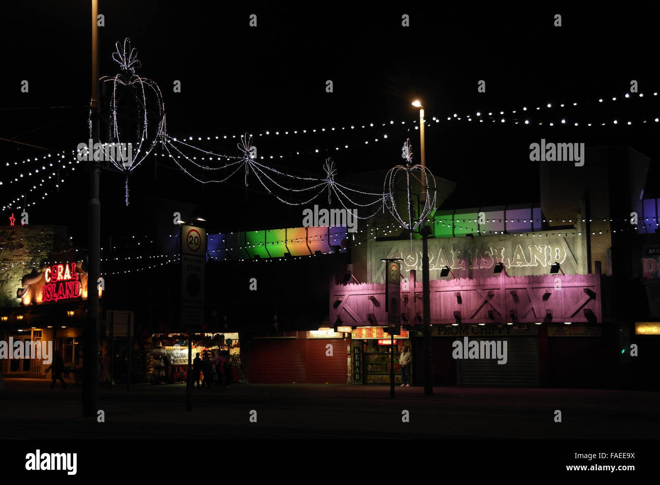 Night view 'Bling Jewels', fast food, novelty shops, illuminated side