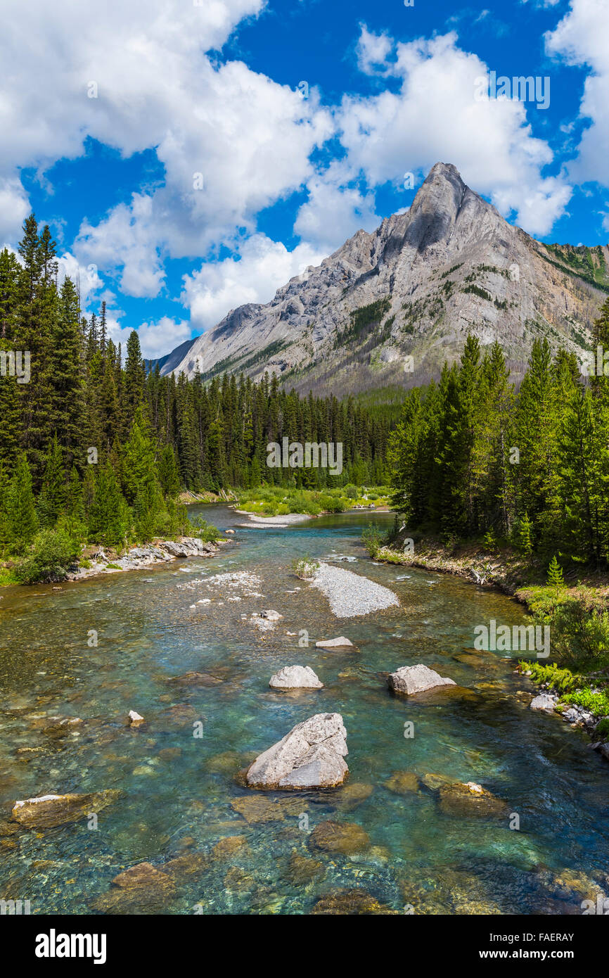Scenic Mountain views, Marvel Lake Hiking trail, Kananaskis Country, Alberta Canada Stock Photo