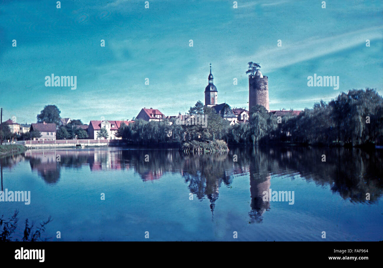 Blick auf die Kleinstadt Triptis im Saale Orla Kreis in Thüringen, Deutschland 1930er Jahre. View to the town of Triptis in Thuringia, Germany 1930s. Stock Photo