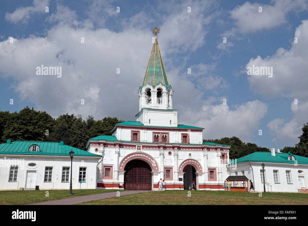 The Front Gates, Kolomenskoye (Kolomenskoye Historical and Architectural Museum and Reserve), Moscow, Russia. Stock Photo