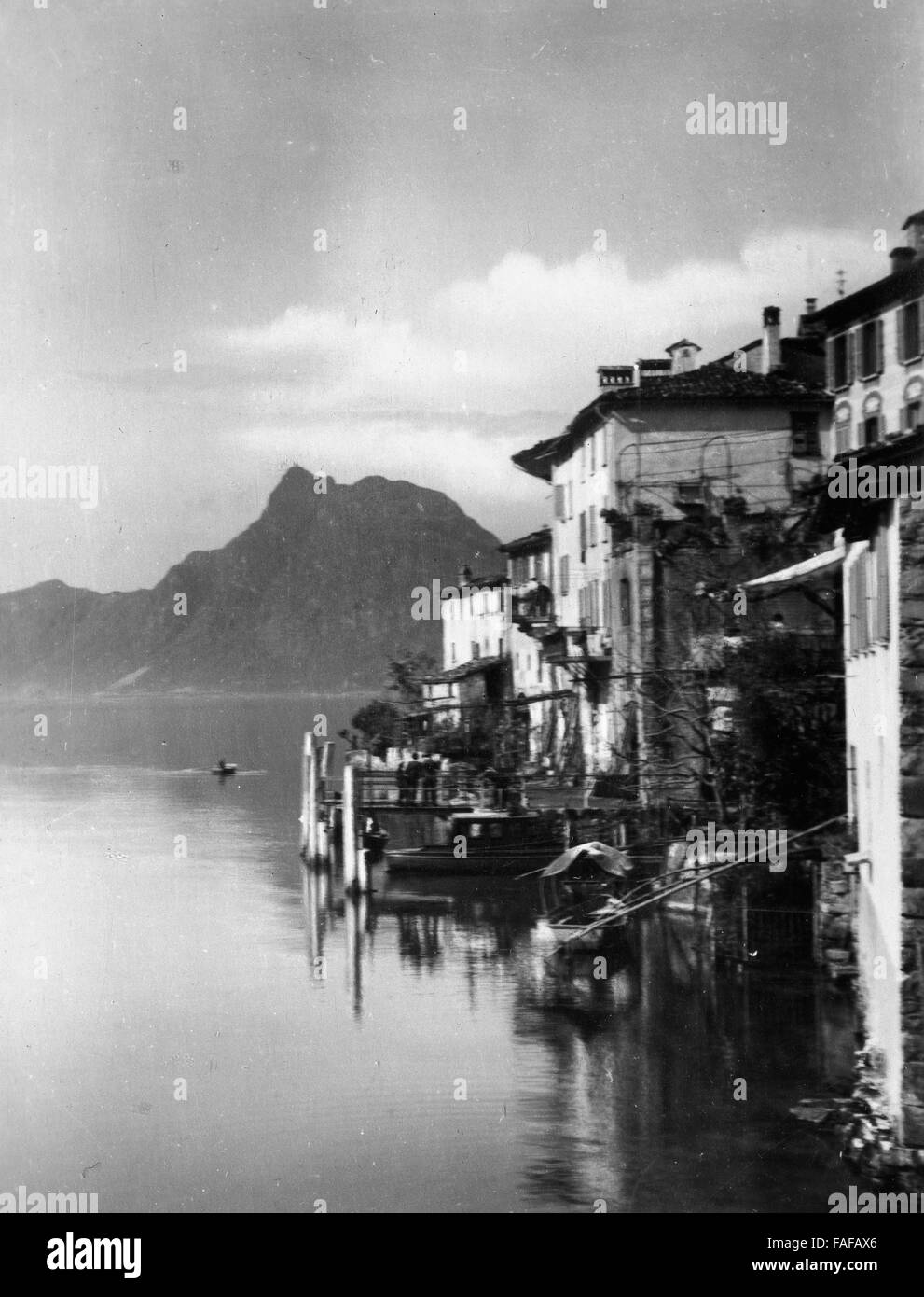 Gandria am Luganer See, Schweiz 1930er Jahre. Gandria at Lake Lugano, Switzerland 1930s. Stock Photo