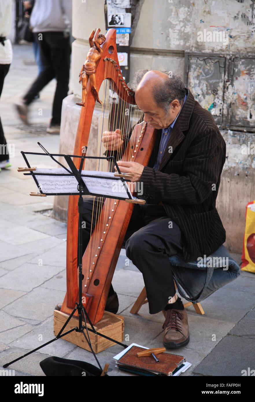 Street musician, Bratislava, Slowakei, Europa Stock Photo