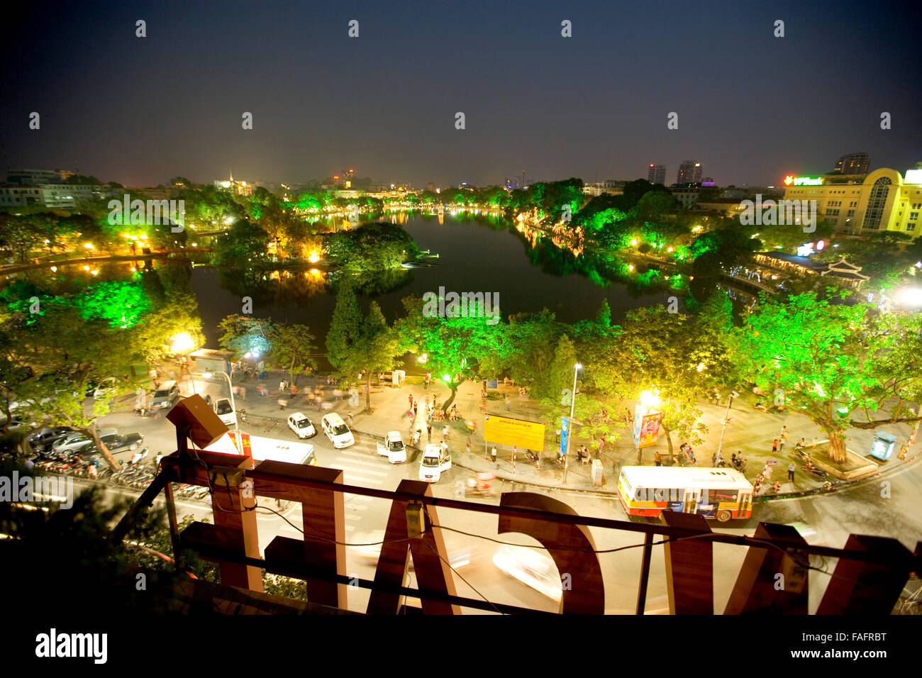 Night view of Hoan Kiem Lake and the Huc Bridge in Hanoi Vietnam Stock Photo