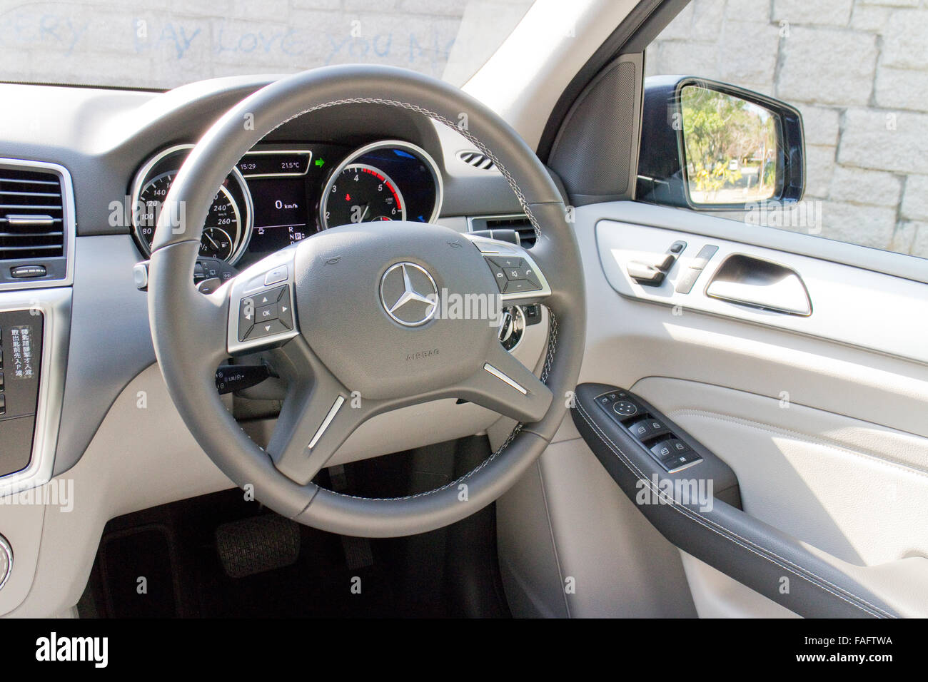 Hong Kong, China Jan 27, 2014 : Mercedes-Benz ML-Class BlueTec 2014 Model  interior on March 27 2014 in Hong Kong Stock Photo - Alamy