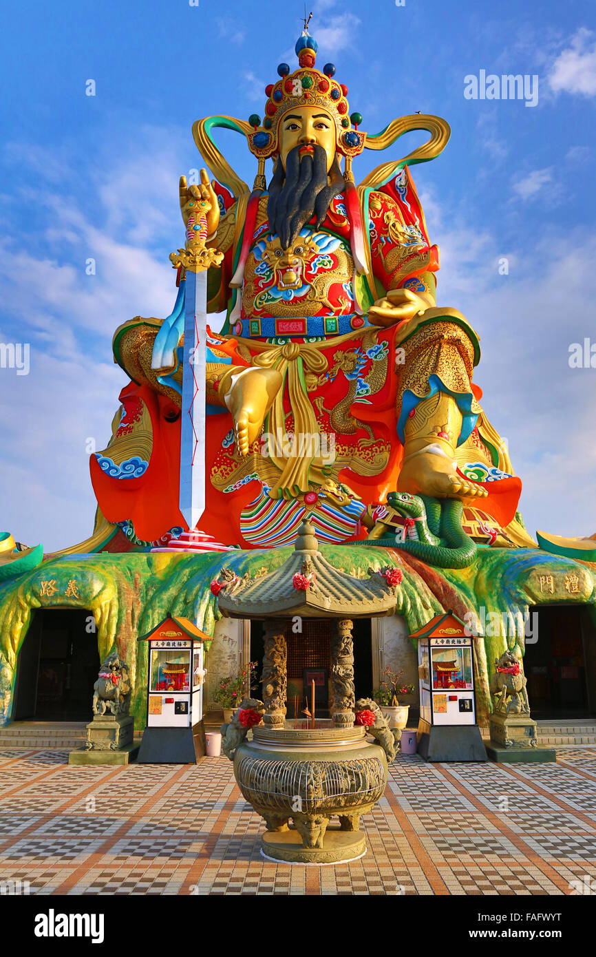Statue of the Taoist god Xuan Tian Shang Di, North Pole Pavilion, Lotus