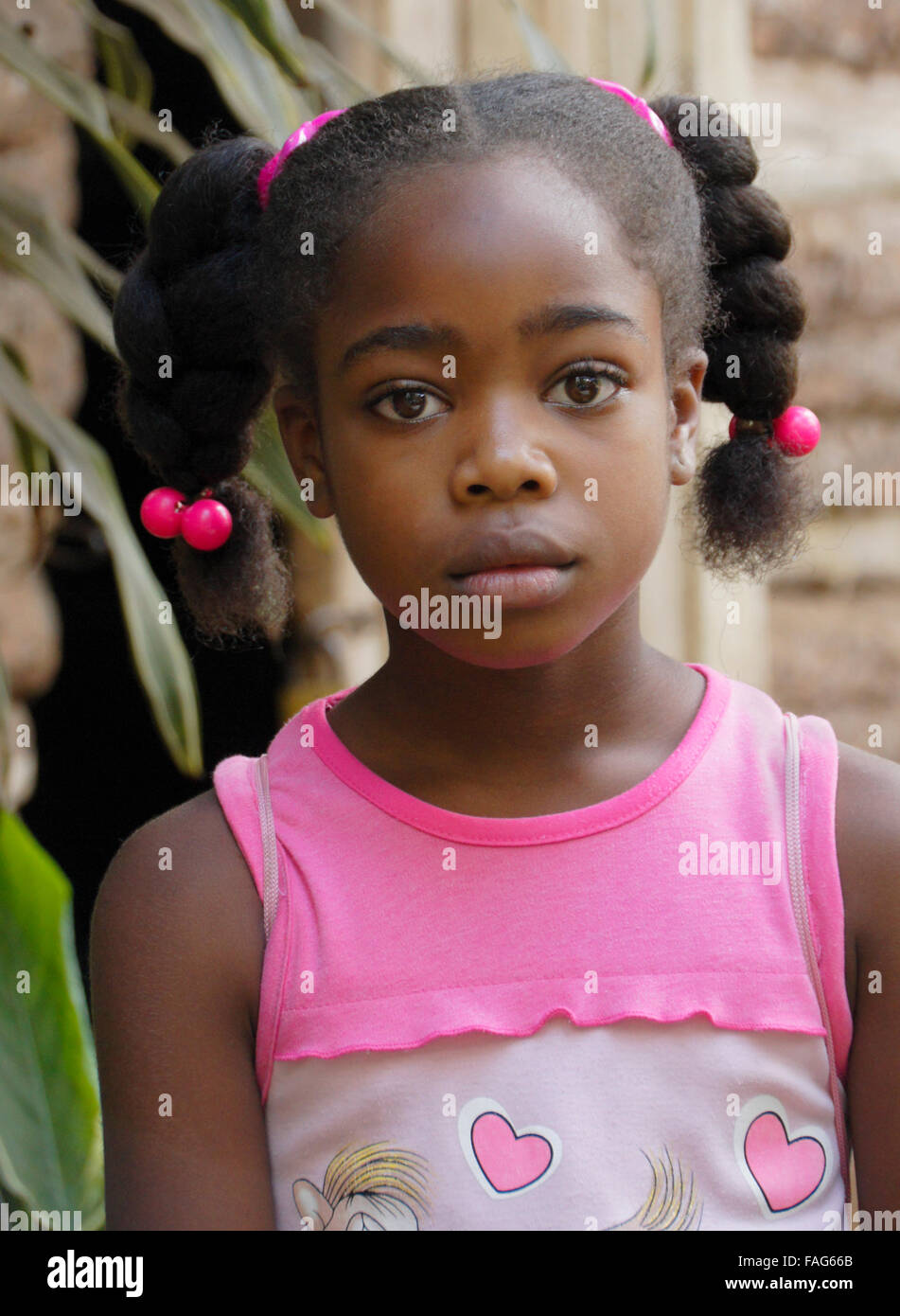 Little black girl hi-res stock photography and images - Alamy