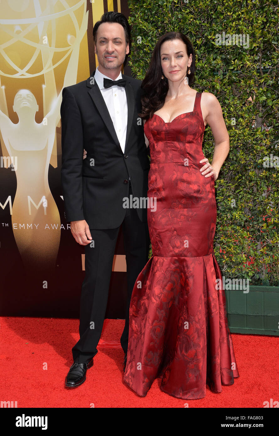 Stephen full annie wersching hi-res stock photography and images - Alamy