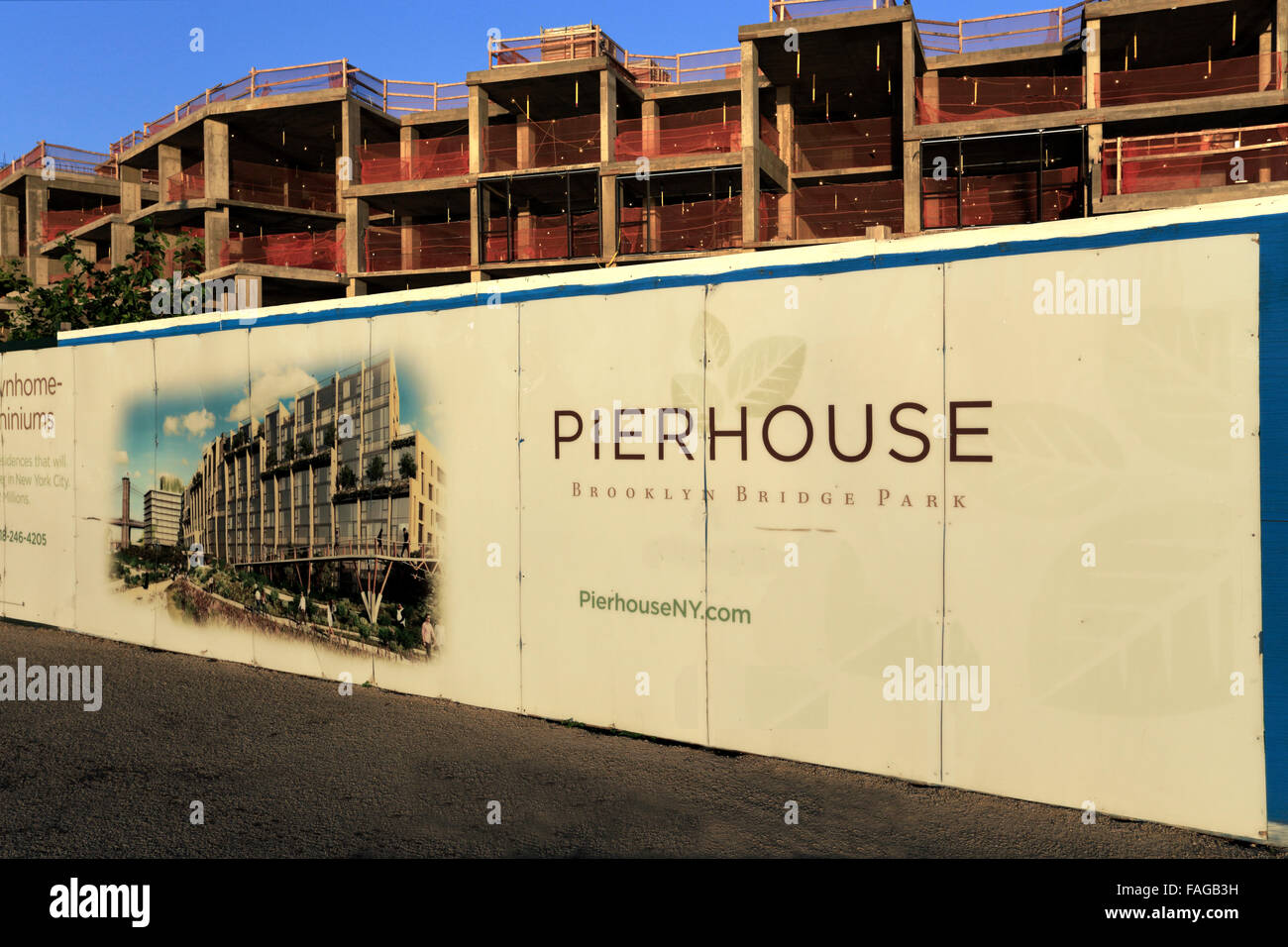 condominiums under construction Brooklyn waterfront New York City Stock