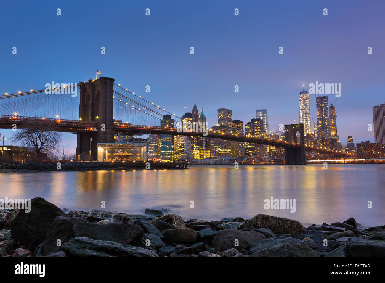 Brooklyn bridge at dusk, New York City Stock Photo - Alamy