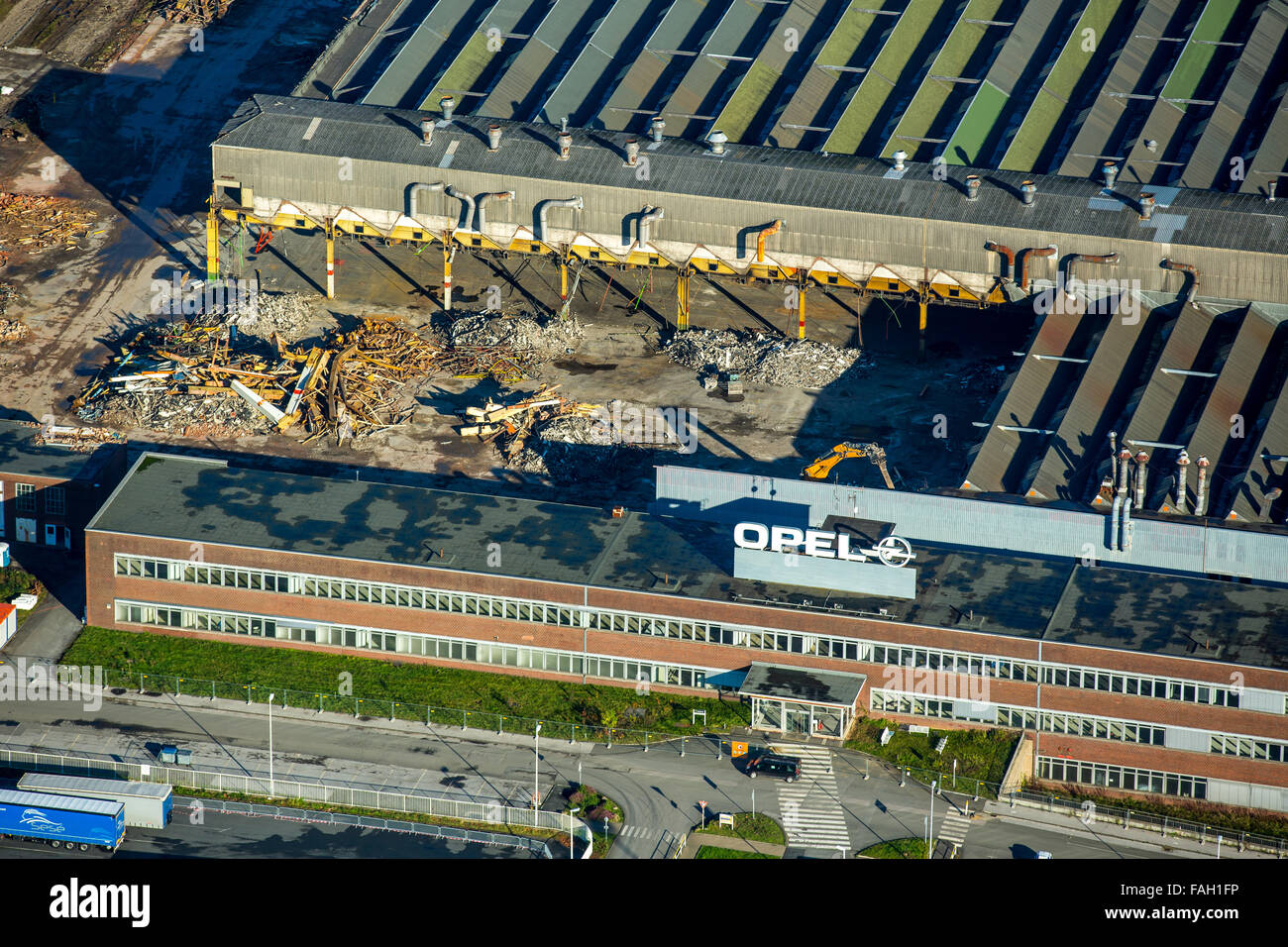 Demolition of Opel plant 2 in Langendreer, Bochum, Ruhr district, North Rhine-Westphalia, Germany Stock Photo