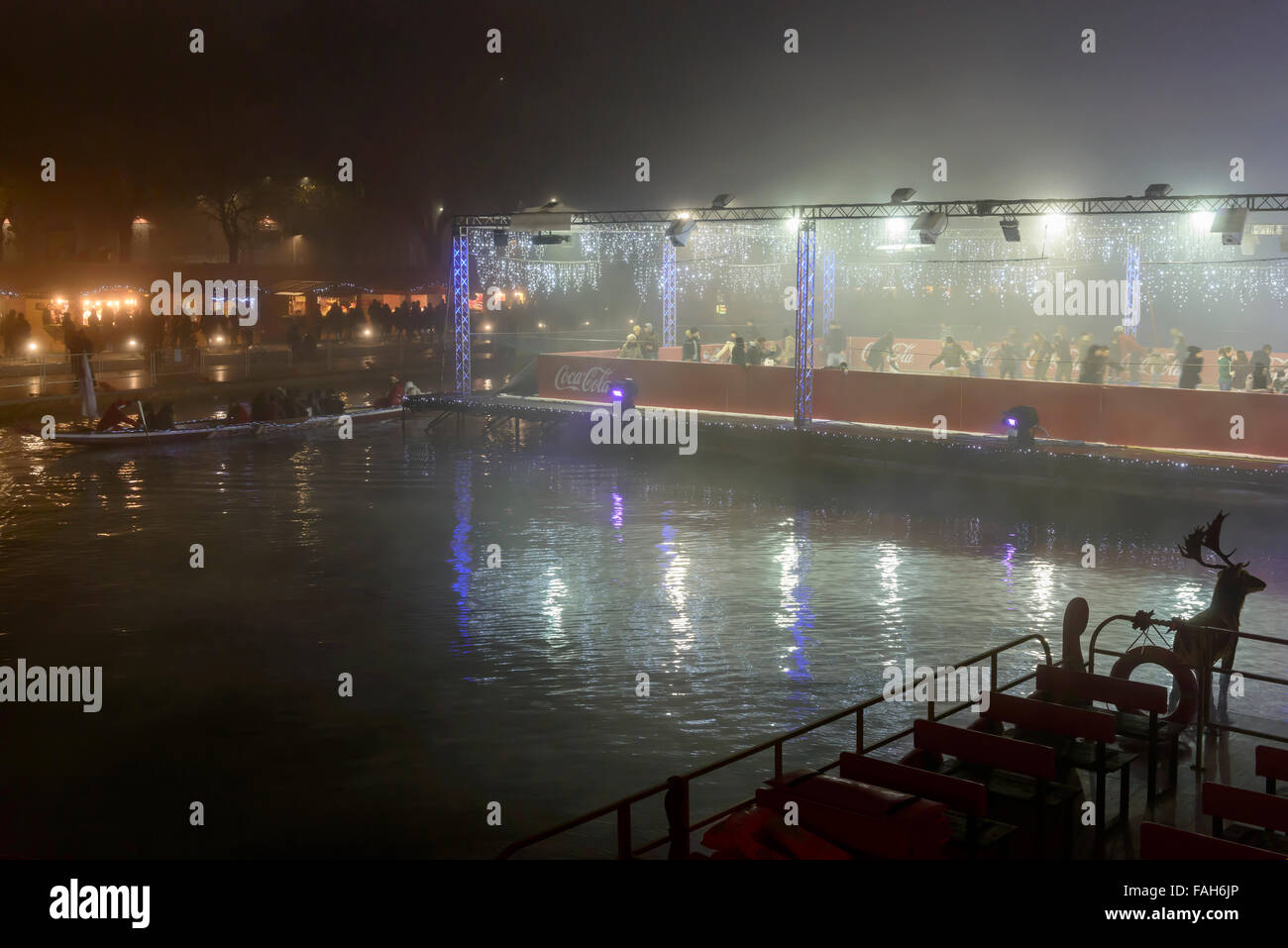 8 rowing boat hi-res stock photography and images - Alamy