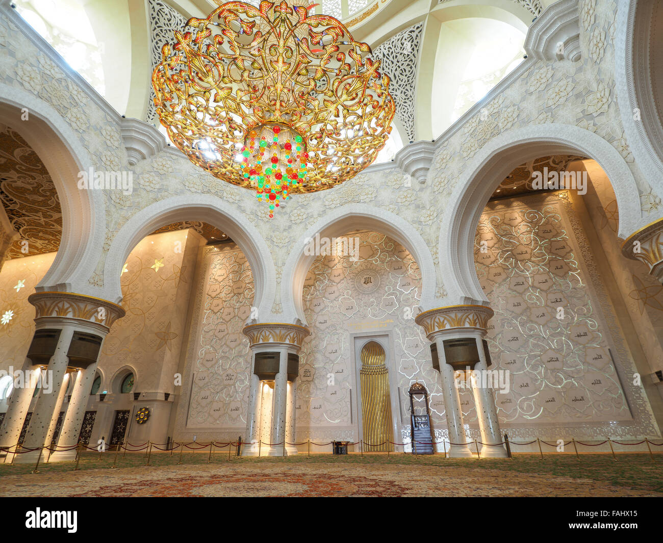 Decoration of Sheikh Zayed Mosque and biggest in the world chandelier