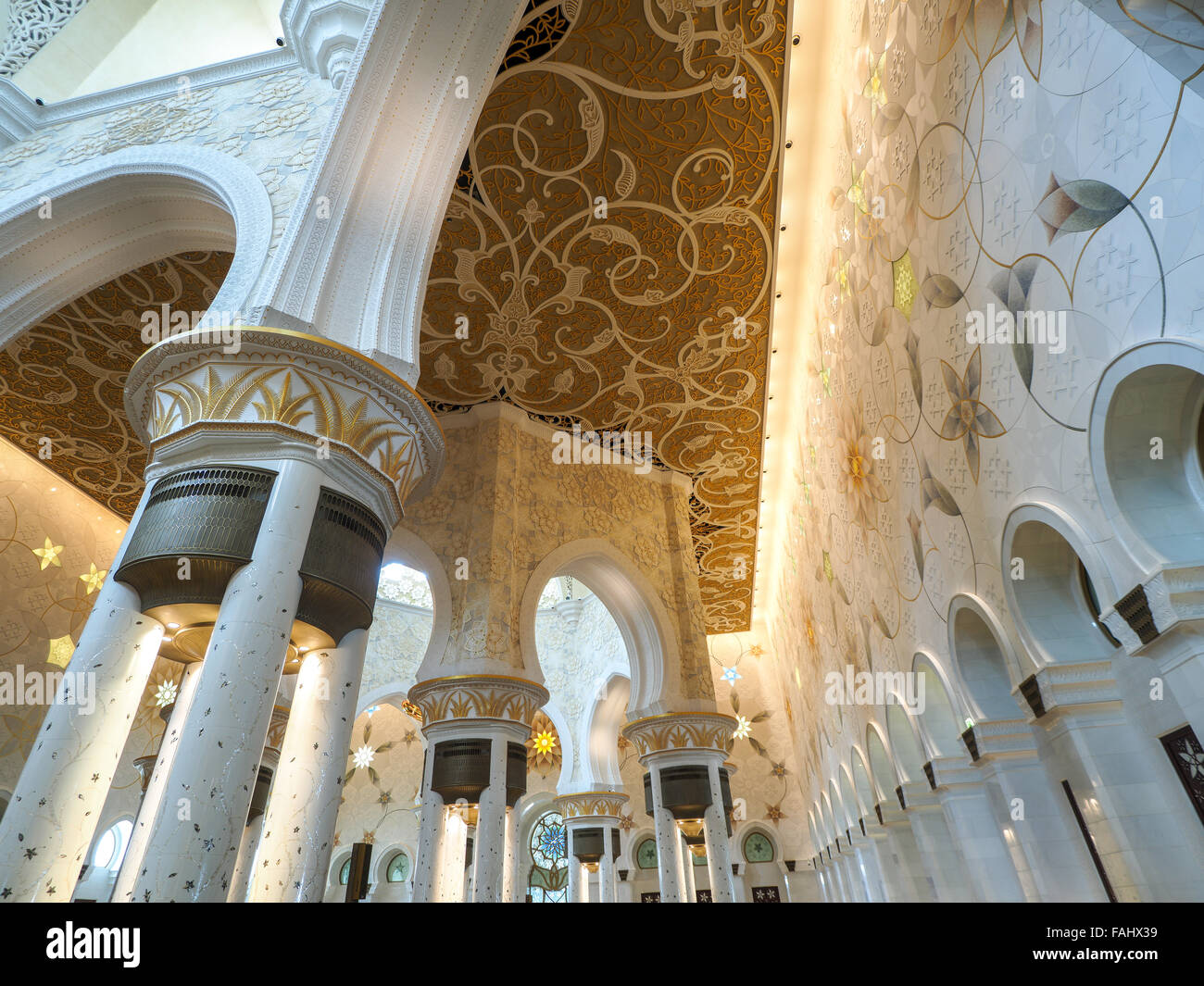 Decoration of Sheikh Zayed Mosque and biggest in the world chandelier