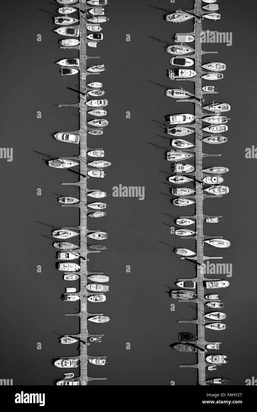 Aerial view of sailboats Black and White Stock Photos & Images - Alamy