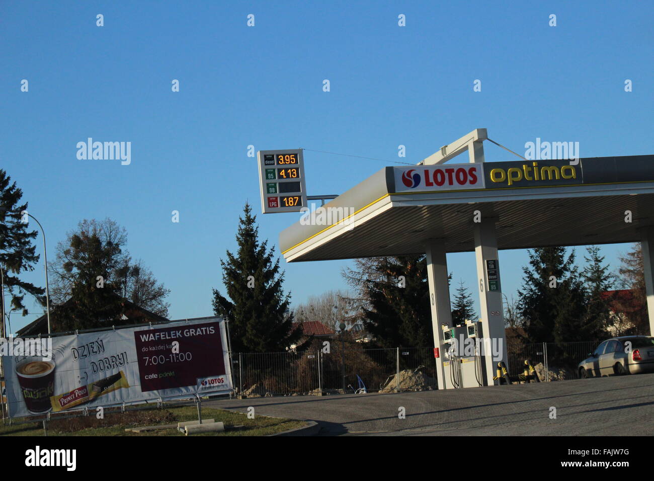 Poland Lotos Petrol Station Hi res Stock Photography And Images Alamy poland-lotos-petrol-station-hi-res-stock-photography-and-images-alamy