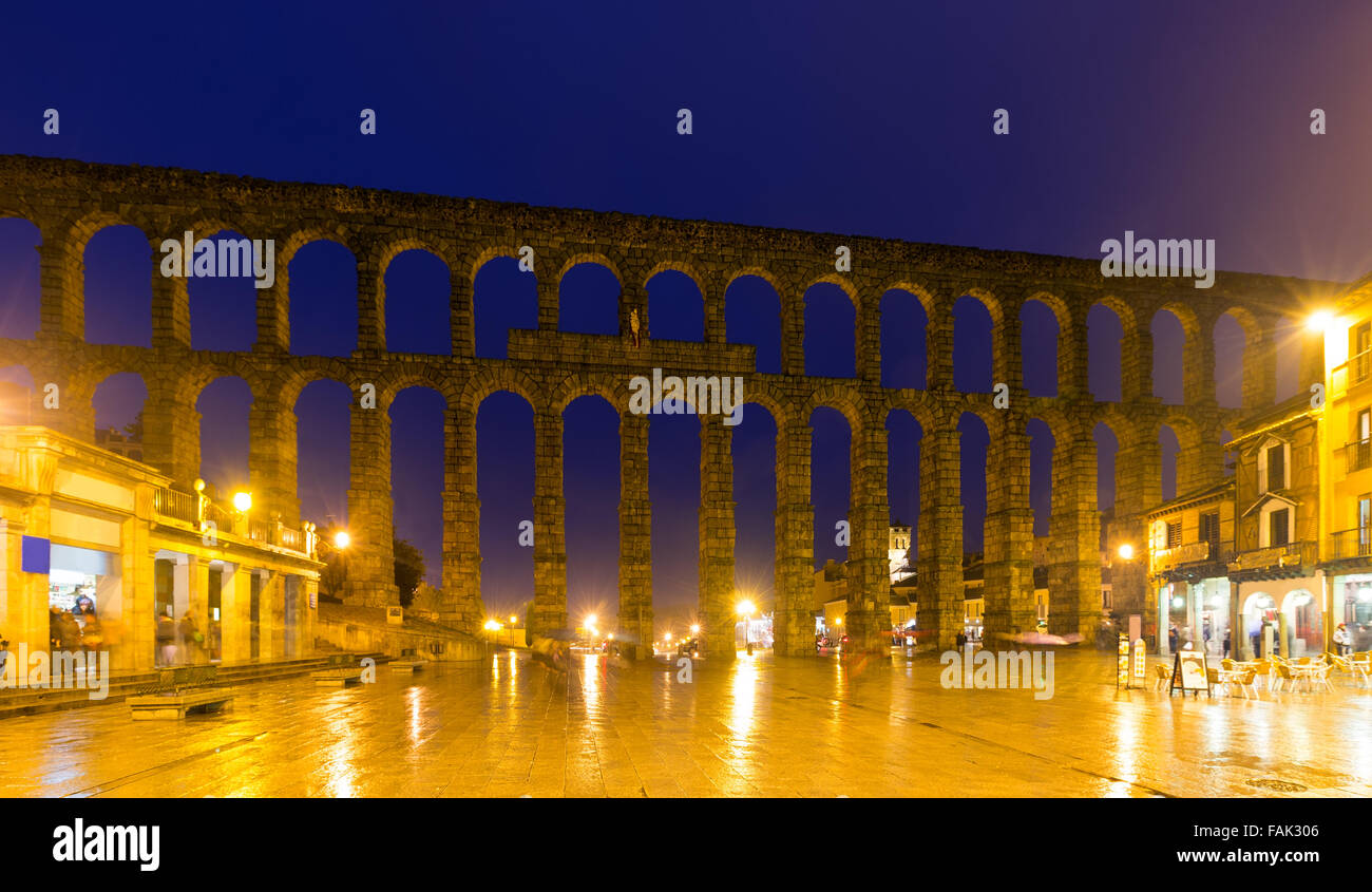 Antique roman aqueduct in Segovia. Spain Stock Photo - Alamy
