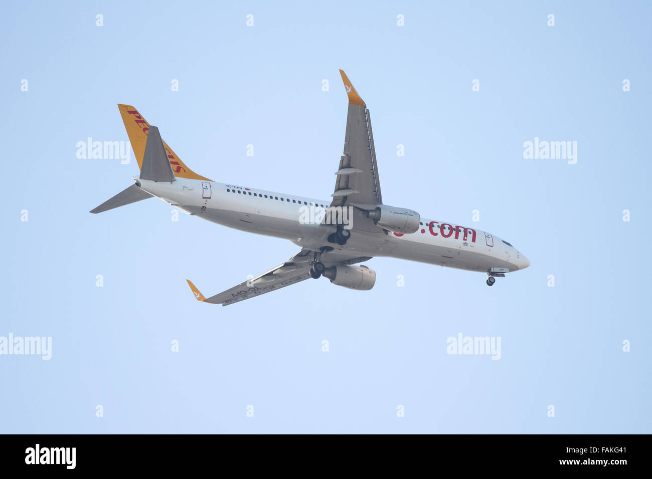 Pegasus Airlines Boeing 737-86J (CN 36884/3732) landing to Sabiha Gokcen Airport. Stock Photo