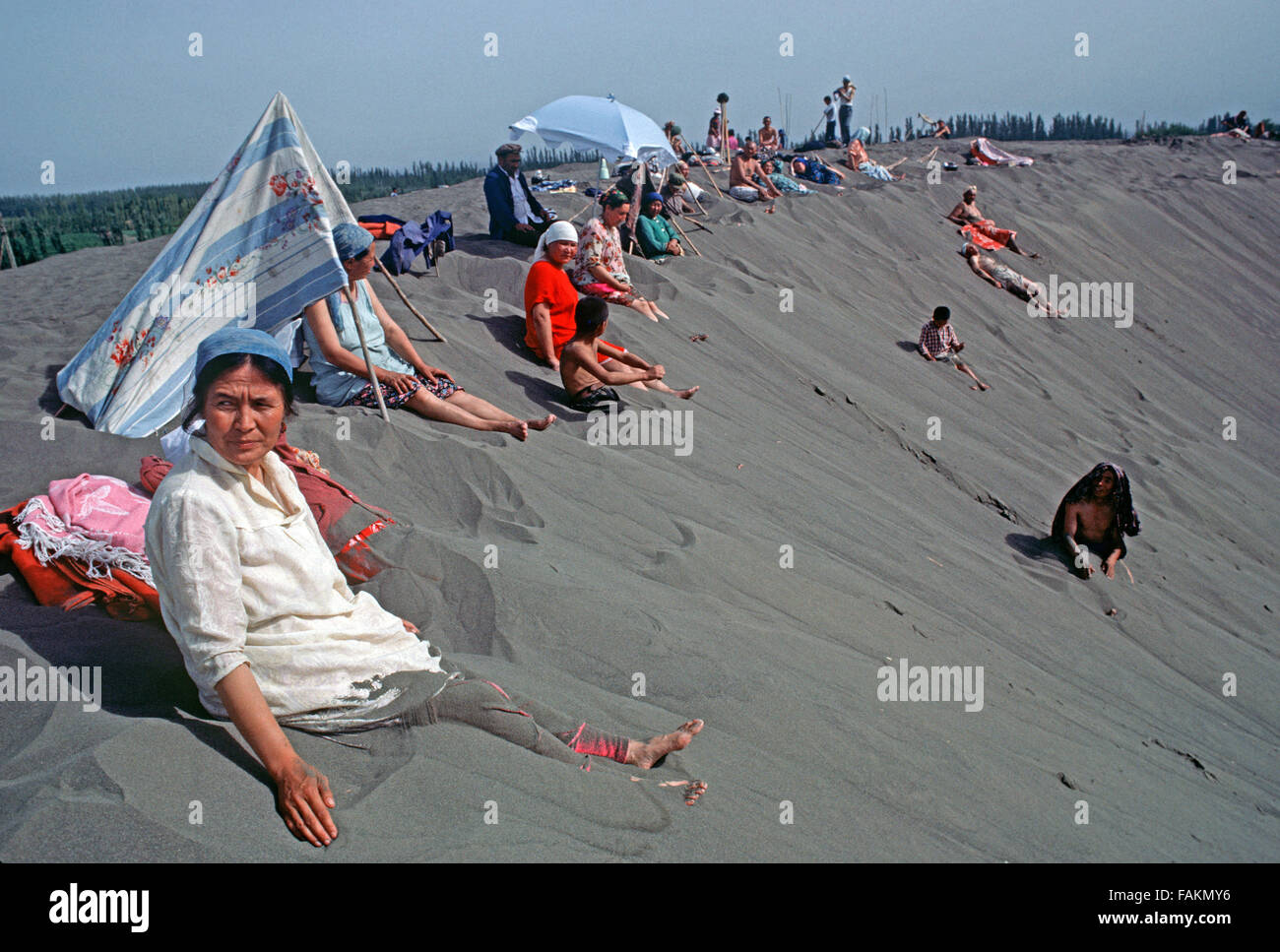 Turpan Hot Sands treatment for arthritis and lumbago , Turpan Desert, Xinjiang Province, Northwest China Stock Photo