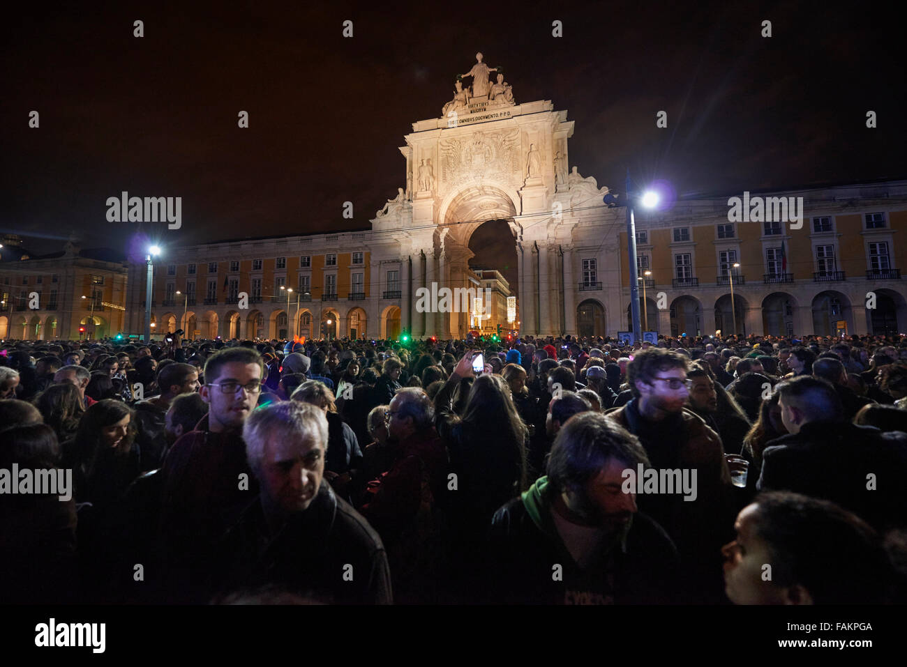 Lisbon, Portugal. 01st Jan, 2016. New Years Eve 2015, Praça do Comércio, Lisboa Credit:  Juanma Aparicio/Alamy Live News Stock Photo