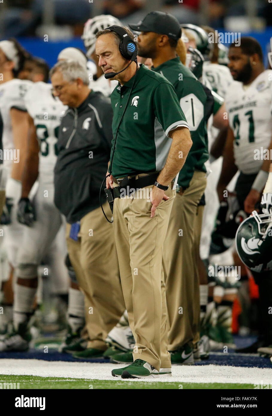 Arlington, TX, USA. 31st Dec, 2015. Michigan State Spartans head coach Mark Dantonio shows a look of disgust during the Goodyear Cotton Bowl Classic - College Football Playoff Semifinal game between Michigan Arlington, TX, USA. 31st Dec, 2015. Michigan State Spartans head coach Mark Dantonio shows a look of disgust during the Goodyear Cotton Bowl Classic - College Football Playoff Semifinal game between Michigan