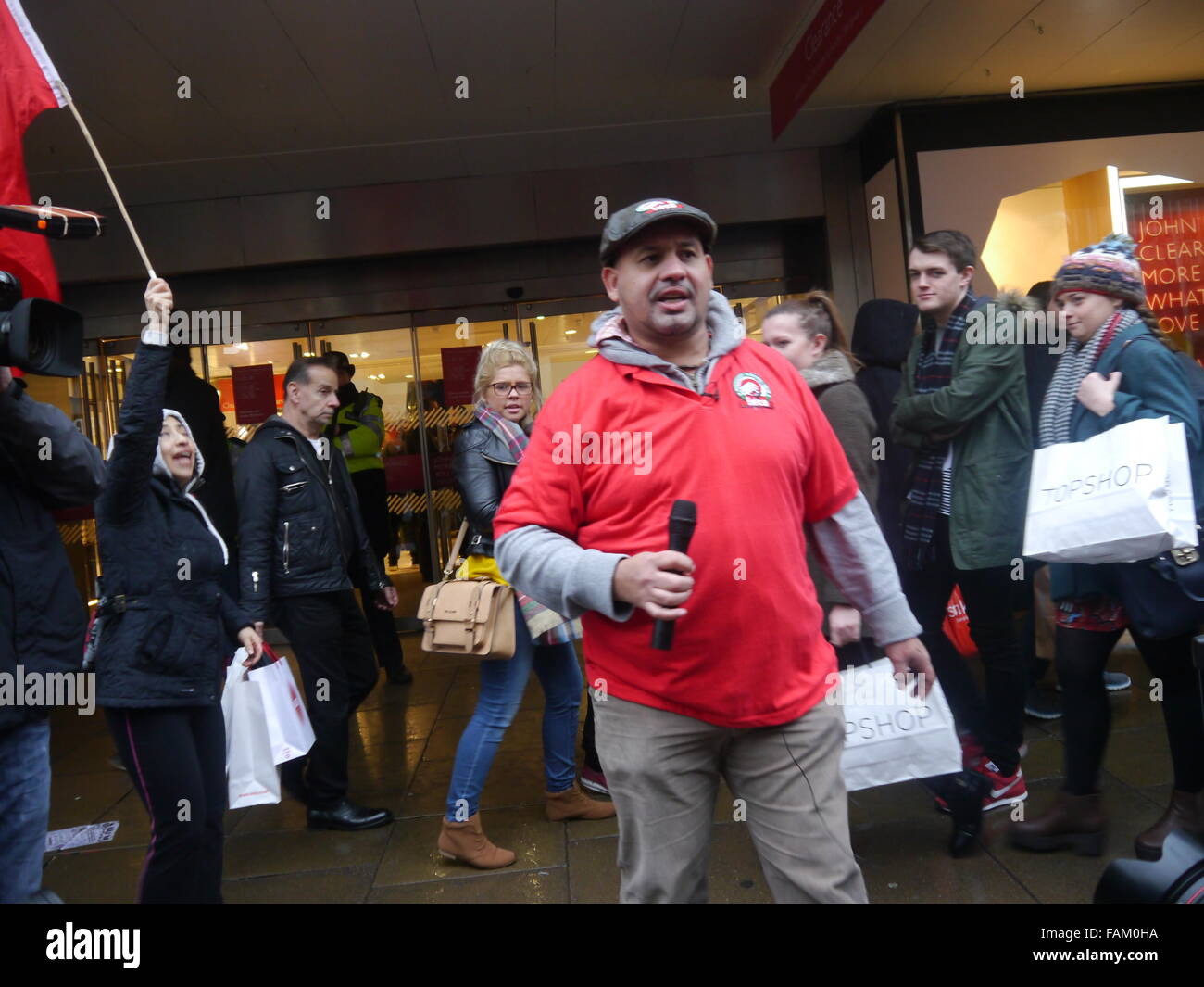 Iwgb, unions for better workers condition,Alredo Durango speaks in front of john lewis store