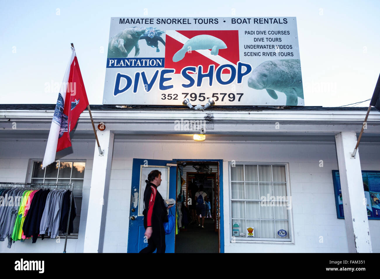 Dive Shop Stock Photos & Dive Shop Stock Images Alamy