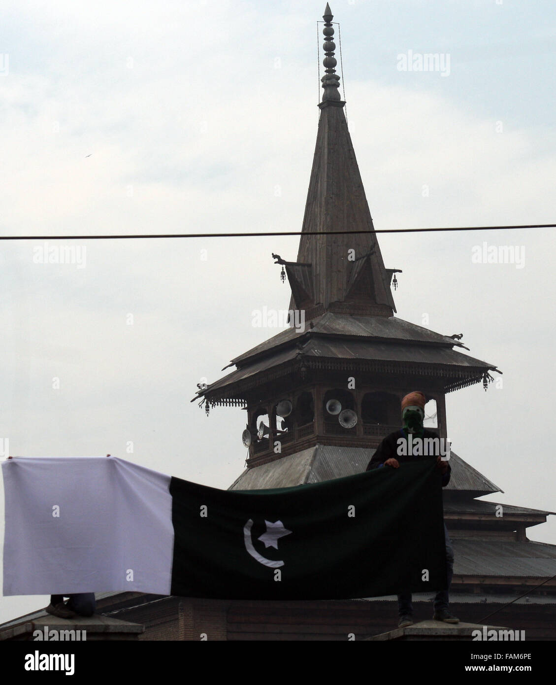 Srinagar Indian Administered Kashmir 01 January 2015 Kashmiri srinagar-indian-administered-kashmir-01-january-2015-kashmiri
