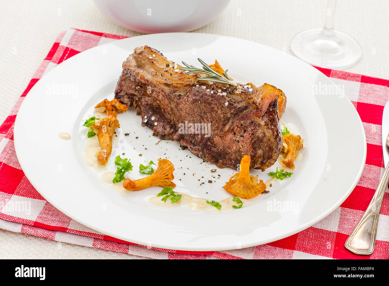 Roastet rump steak with chanterelle mushrooms and cream sauce Stock