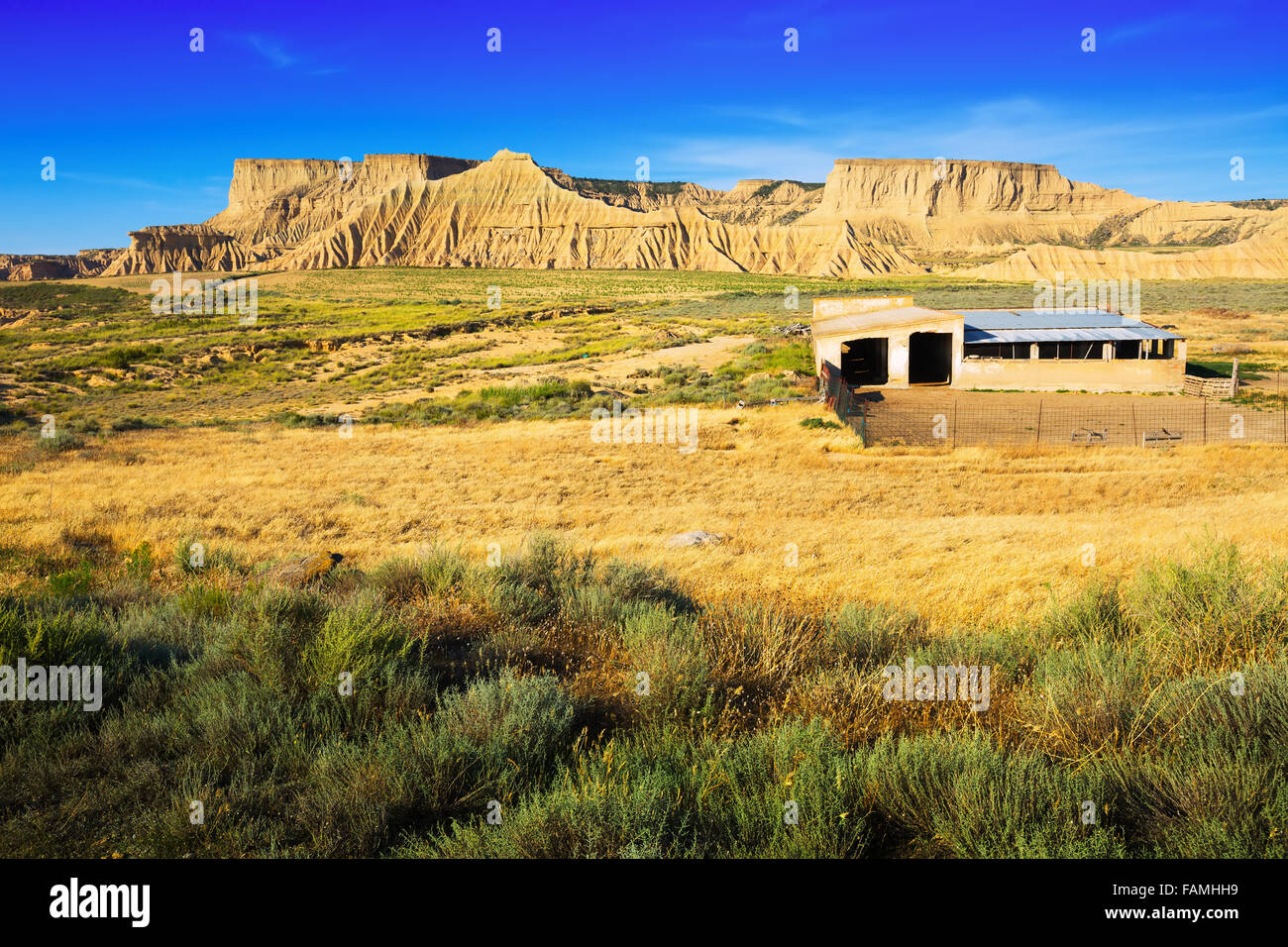 Old ranch at desert landscape. Navarra, Spain Stock Photo - Alamy