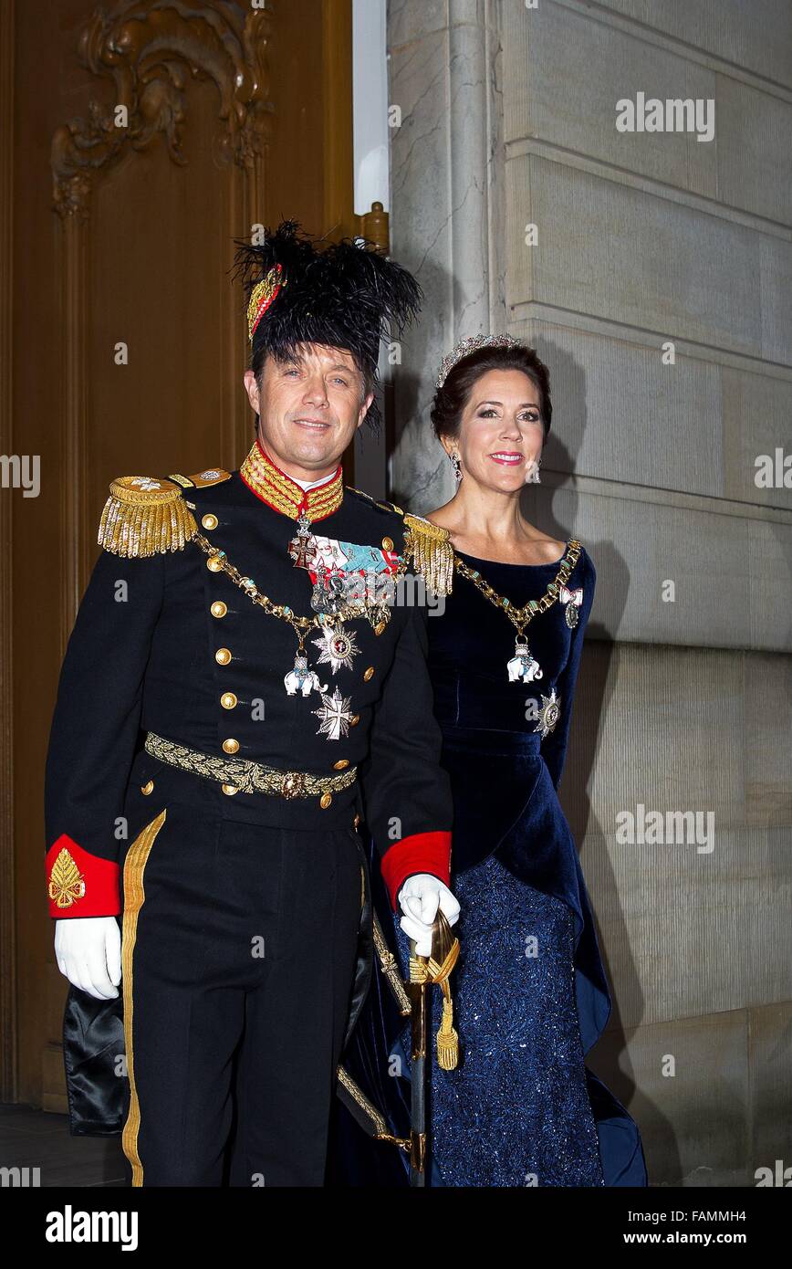 danish-crown-prince-frederik-and-crown-princess-mary-attend-the-new-FAMMH4.jpg