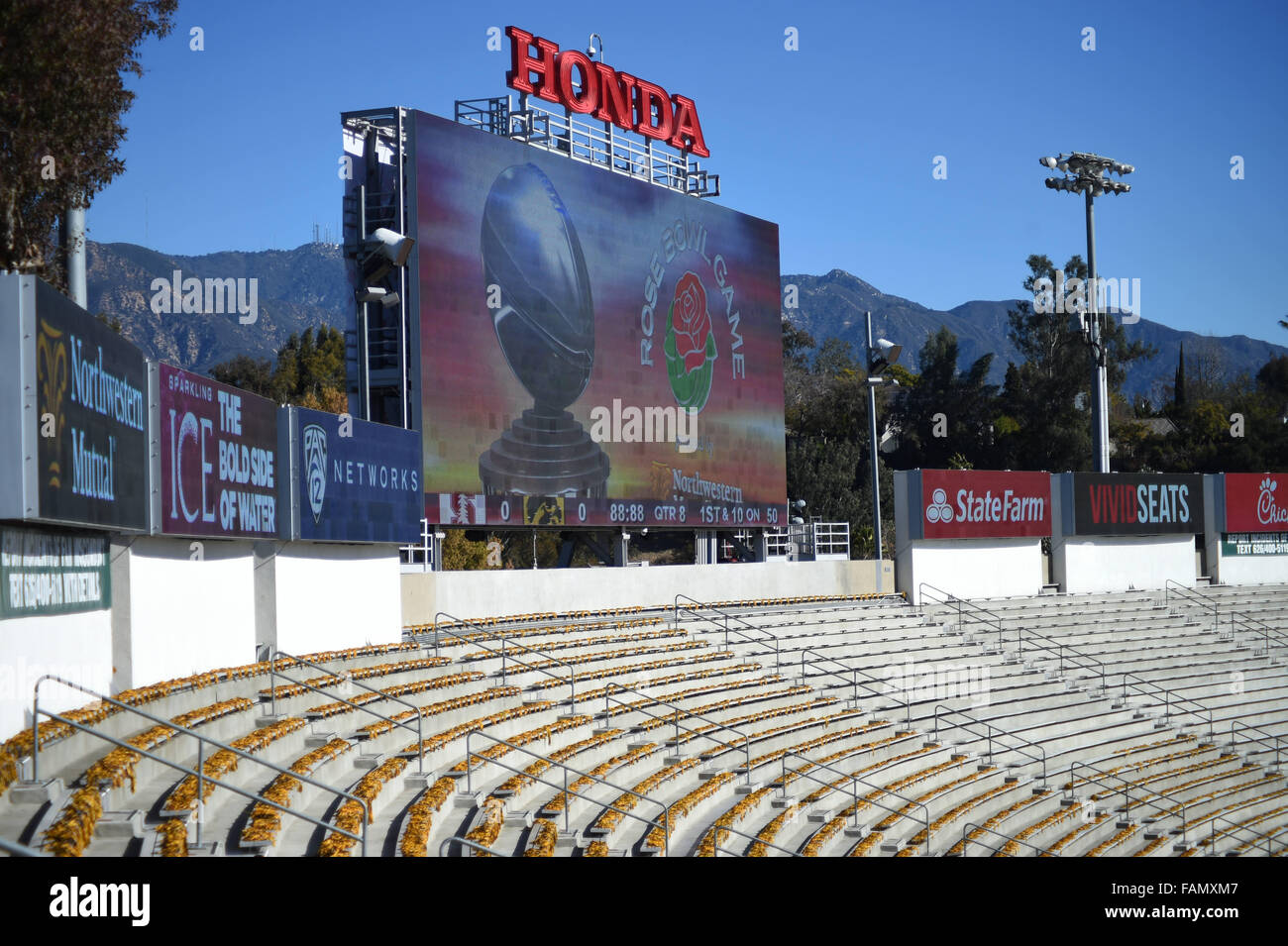 Pasadena, CA. 1st Jan, 2016. .Rose Bowl Pre-Game ambience, and Art at the Rose Bowl game, Pasadena, CA. on January 1, 2016. (Absolute Mandatory Credit: Jevone Moore/MarinMedia/Cal Sport Media/Alamy Live News Stock Photo