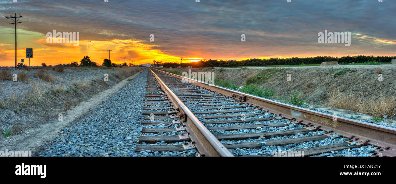 176,912 Railway Track Stock Photos, High-Res Pictures, and Images - Getty  Images