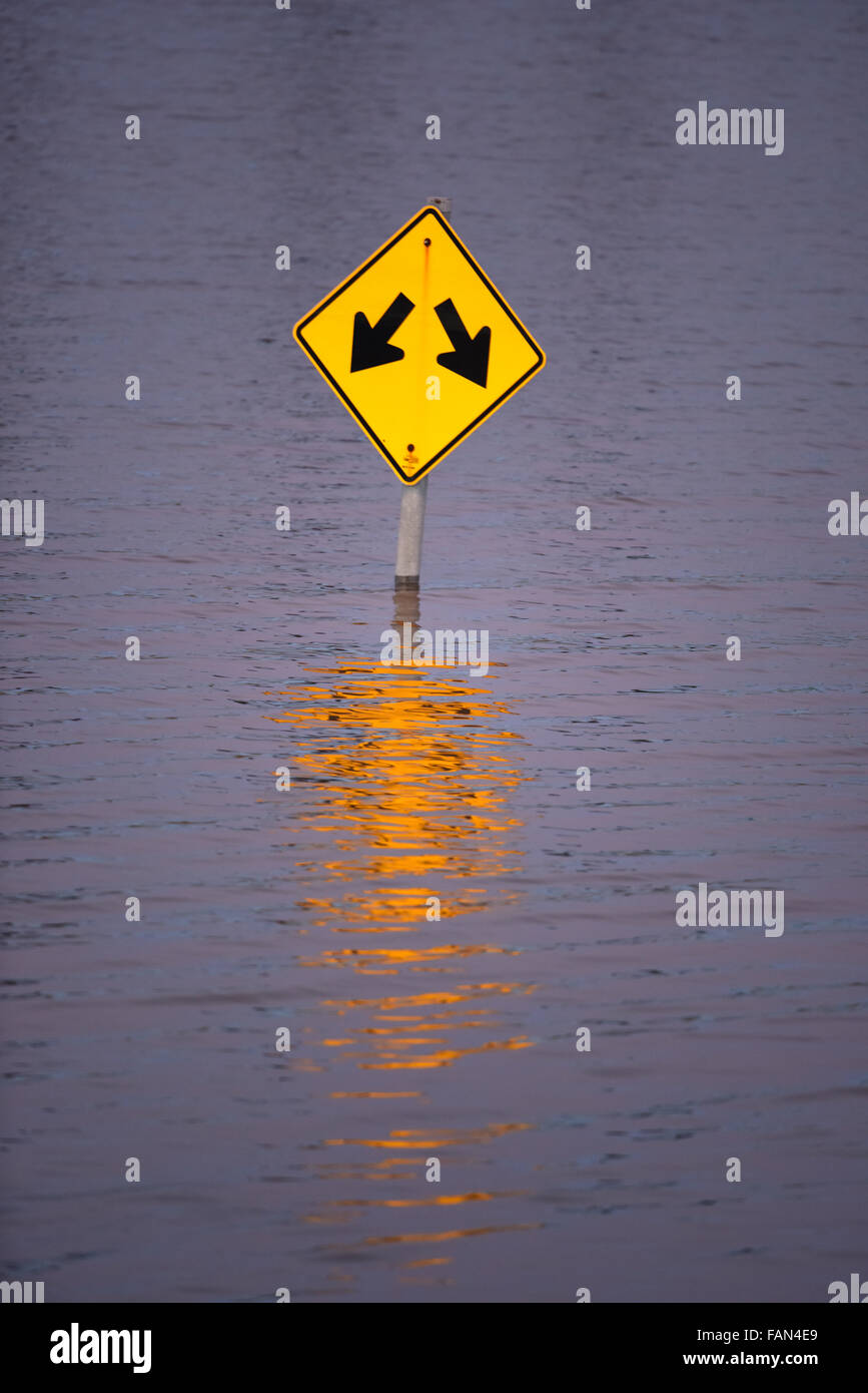 Valley Park, Missouri, USA. 1st January, 2016. Flood waters near the