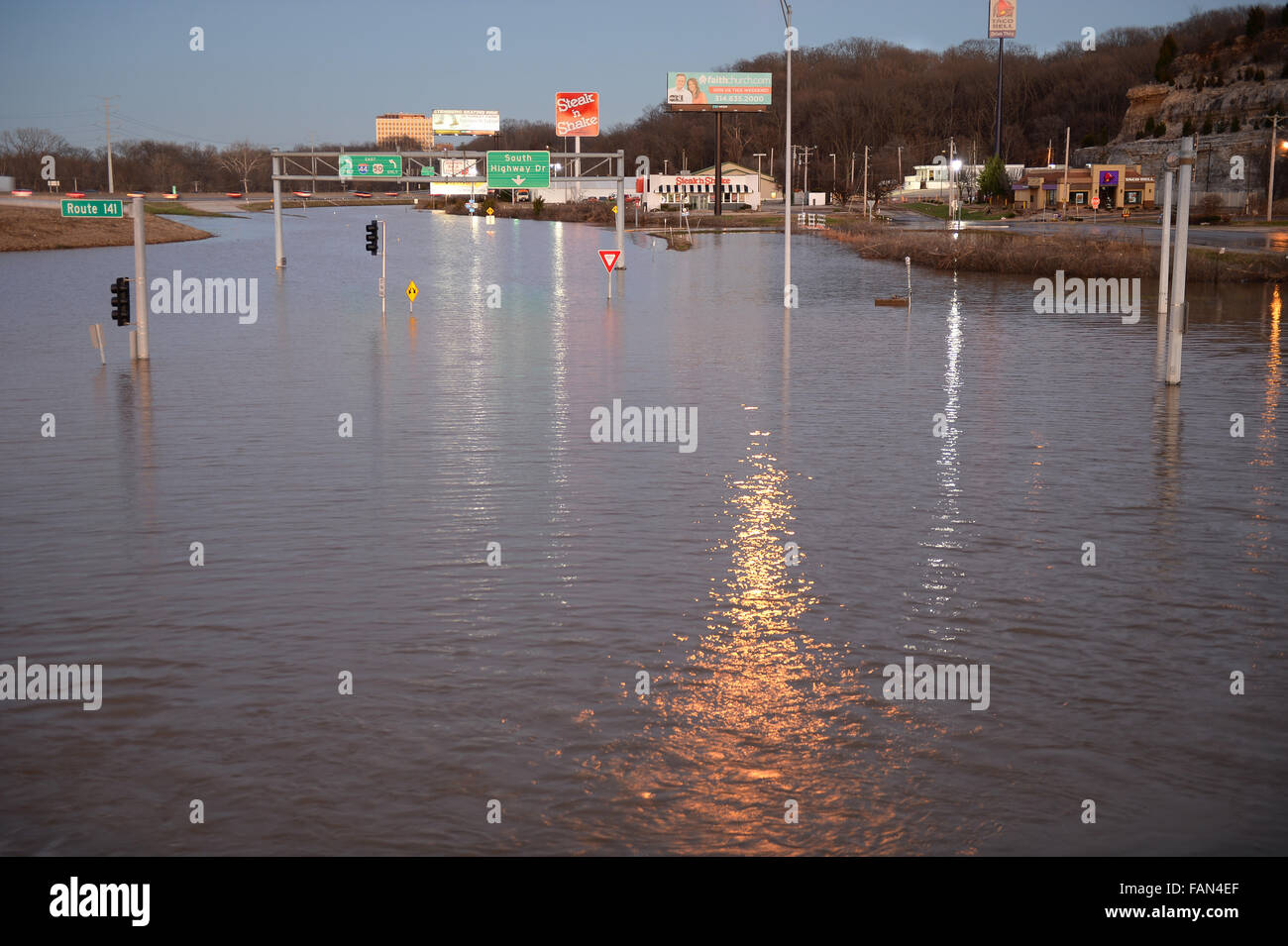 Valley Park, Missouri, USA. 1st January, 2016. Flood waters closed