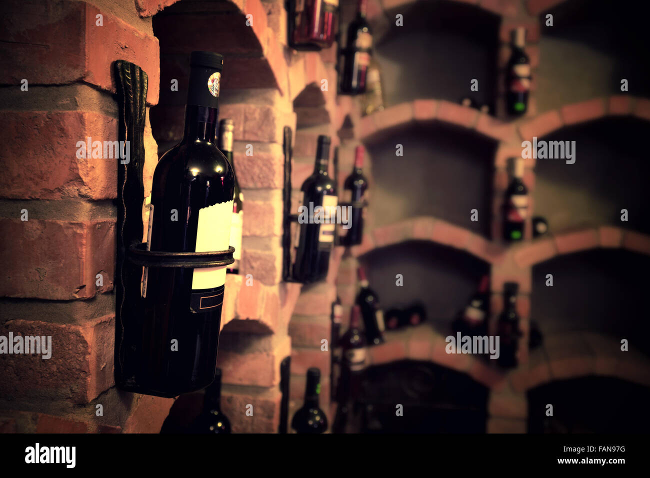 Underground restaurant vault hires stock photography and images Alamy